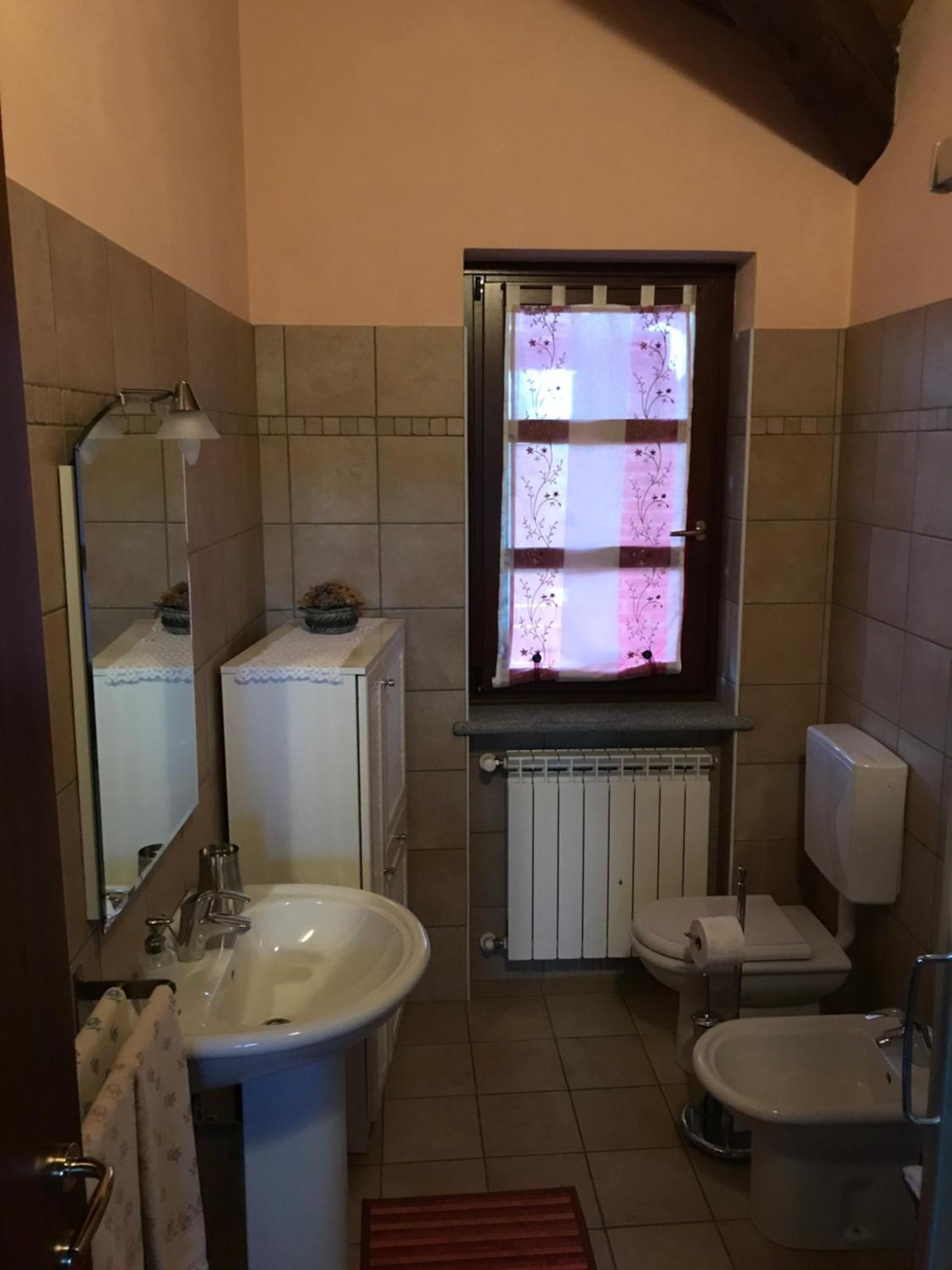 Agriturismo Bric Di Gai Monforte dʼAlba Dış mekan fotoğraf